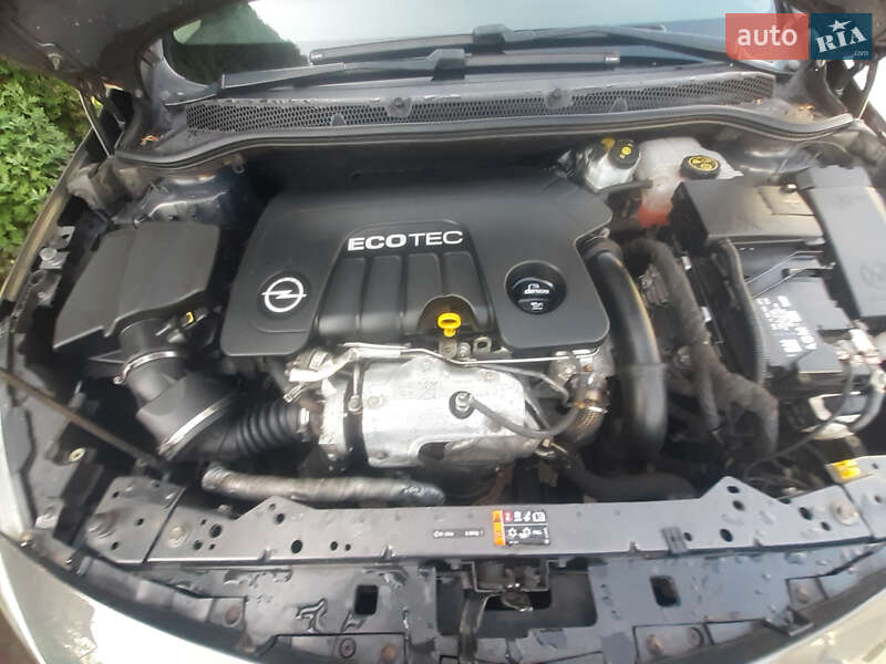 Універсал Opel Astra 2016 в Нововолинську