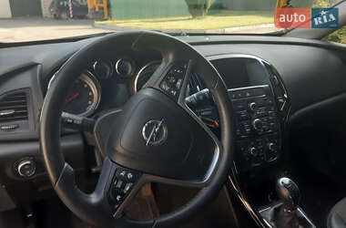 Универсал Opel Astra 2016 в 