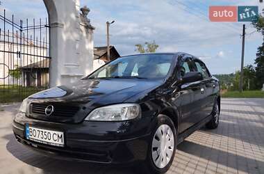 Седан Opel Astra 2008 в 