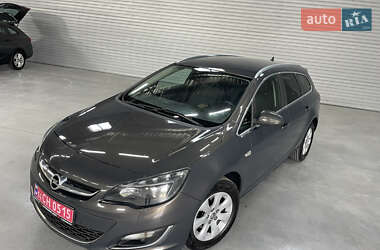 Универсал Opel Astra 2015 в 