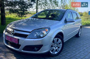 Универсал Opel Astra 2006 в 