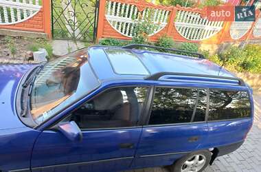 Универсал Opel Astra 1996 в 