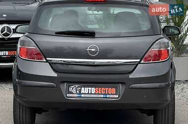 Хэтчбек Opel Astra 2009 в 