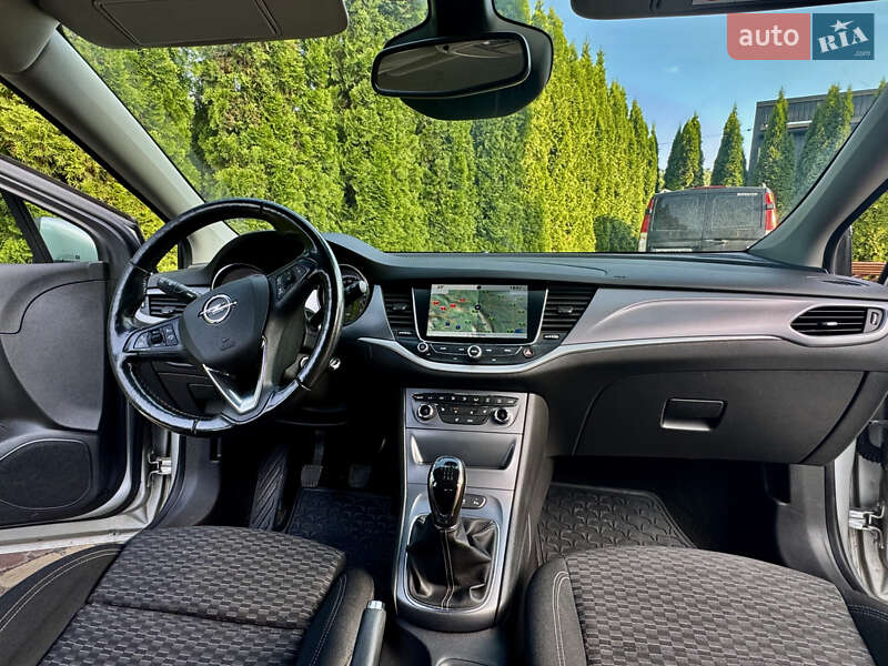 Универсал Opel Astra 2018 в Трускавце