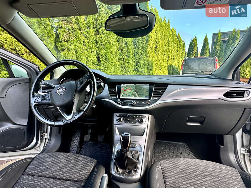 Универсал Opel Astra 2018 в Трускавце