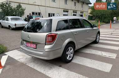 Универсал Opel Astra 2009 в 