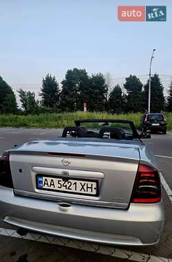 Кабриолет Opel Astra 2003 в Киеве