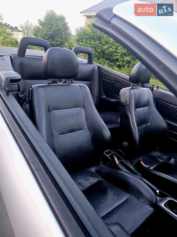 Кабріолет Opel Astra 2003 в Києві