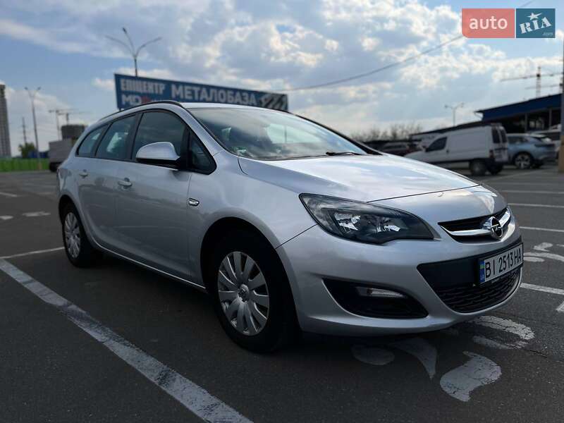 Opel Astra 2014