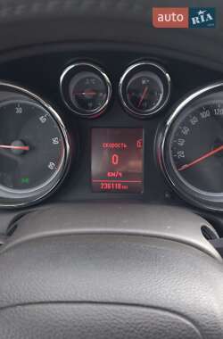 Универсал Opel Astra 2011 в 