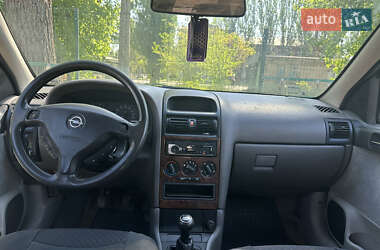 Универсал Opel Astra 1999 в 