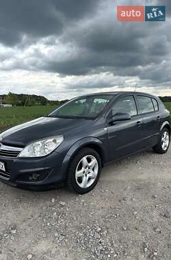 Хэтчбек Opel Astra 2007 в Белой Церкви