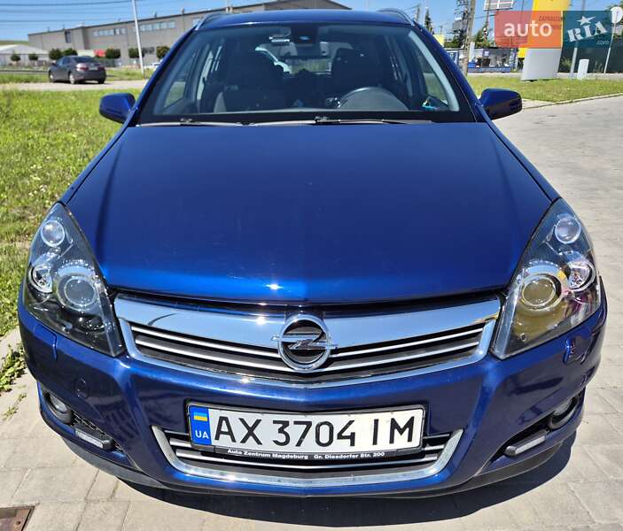 Opel Astra 2008