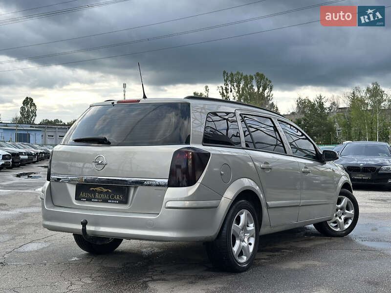 Універсал Opel Astra 2007 в Харкові