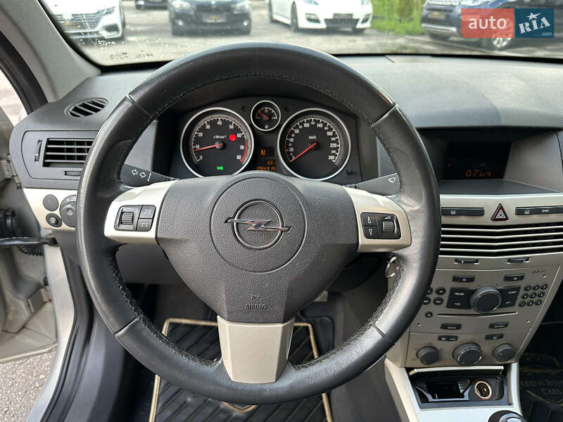 Універсал Opel Astra 2007 в Харкові