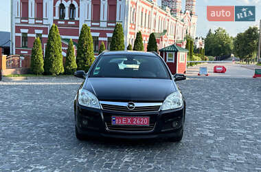 Универсал Opel Astra 2007 в Киеве