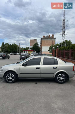 Седан Opel Astra 2007 в 