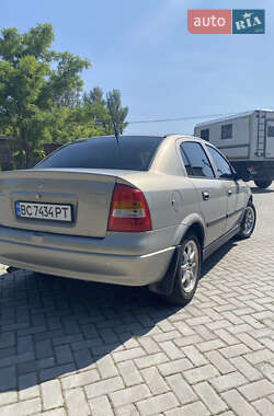 Седан Opel Astra 2008 в 