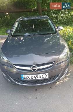 Універсал Opel Astra 2015 в Хмельницькому