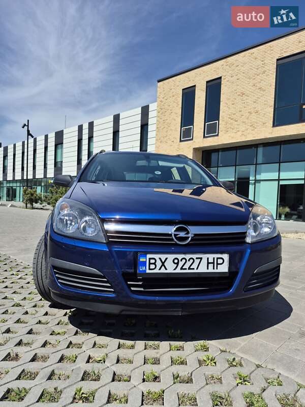 Универсал Opel Astra 2006 в Хмельницком