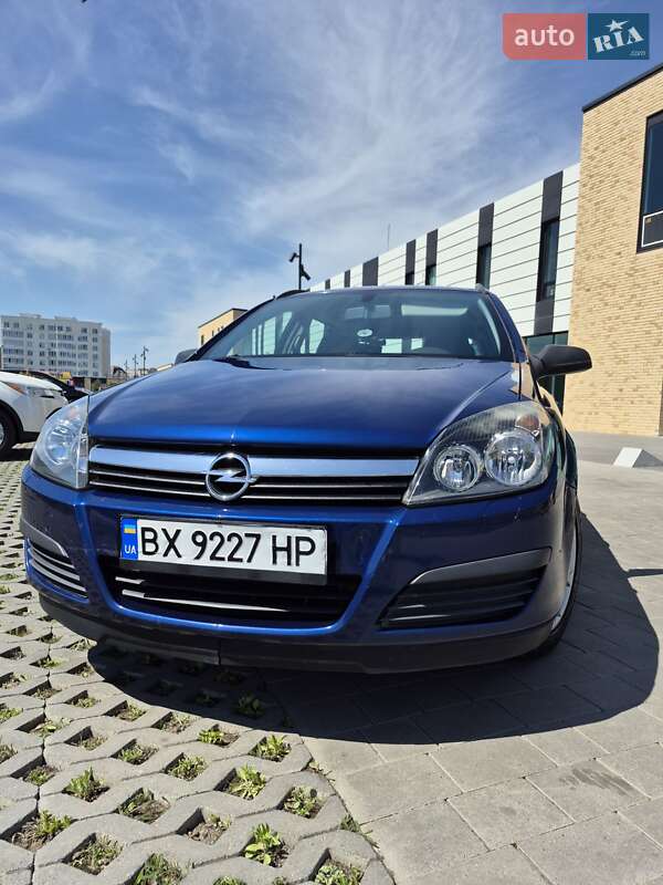 Универсал Opel Astra 2006 в Хмельницком