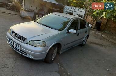 Хэтчбек Opel Astra 1998 в Знаменке