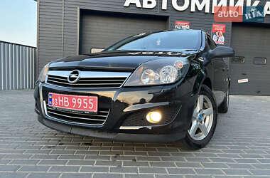 Хэтчбек Opel Astra 2009 в Александрие