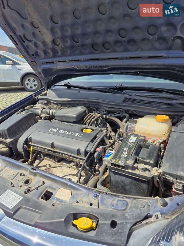 Универсал Opel Astra 2006 в Хмельницком