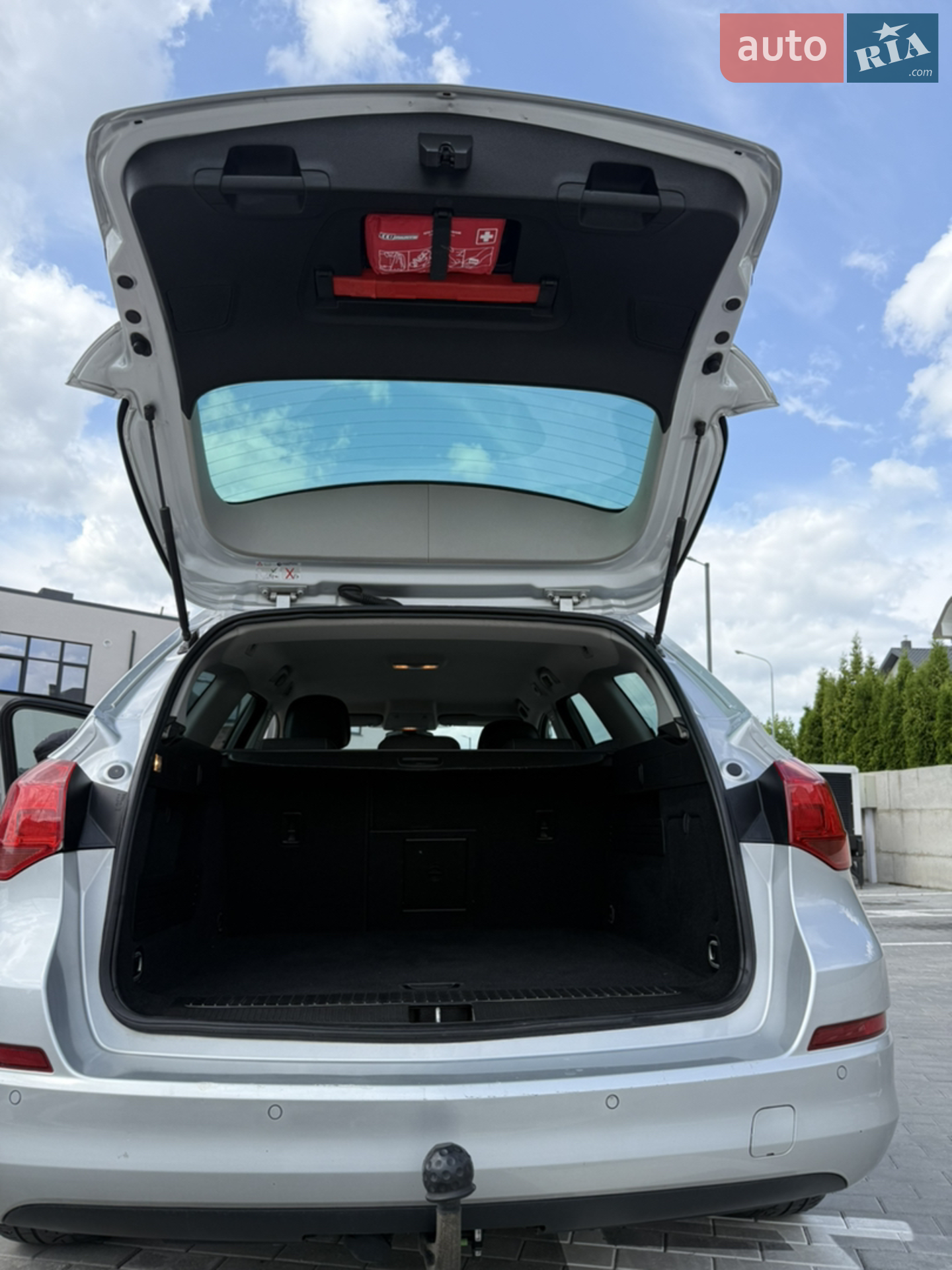 2011 Opel Astra - мініатюра 12