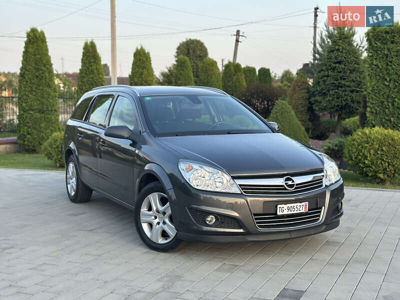Универсал Opel Astra 2009 в 