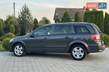 Универсал Opel Astra 2009 в 