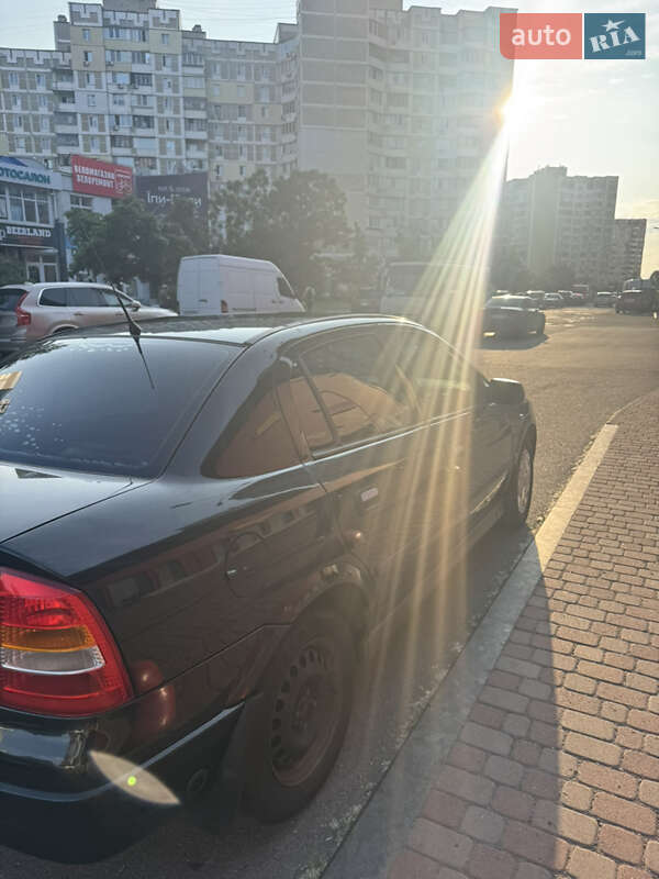 Седан Opel Astra 2008 в Киеве фото 5 Седан Opel Astra 2008 в Киеве