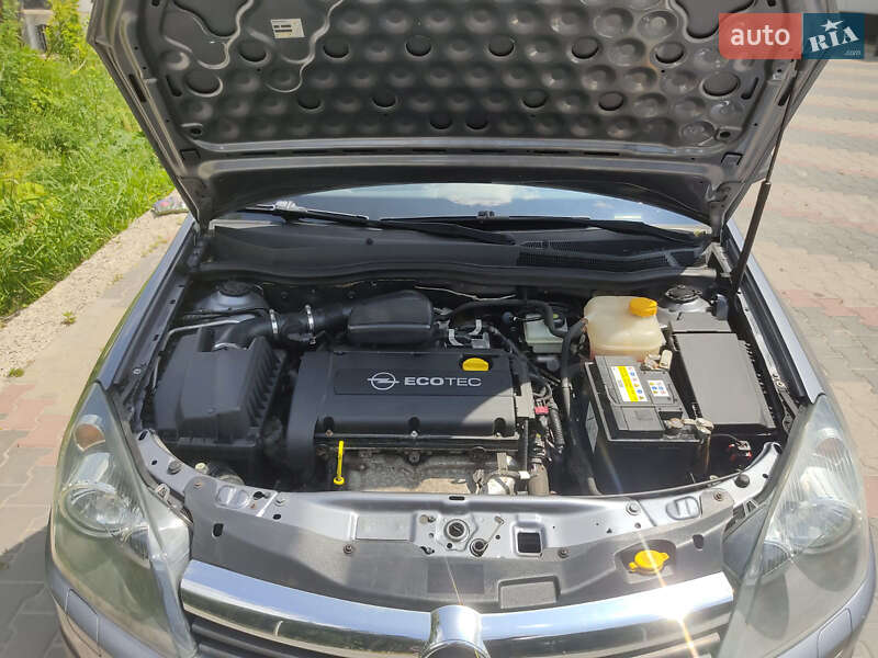 Универсал Opel Astra 2006 в Виннице