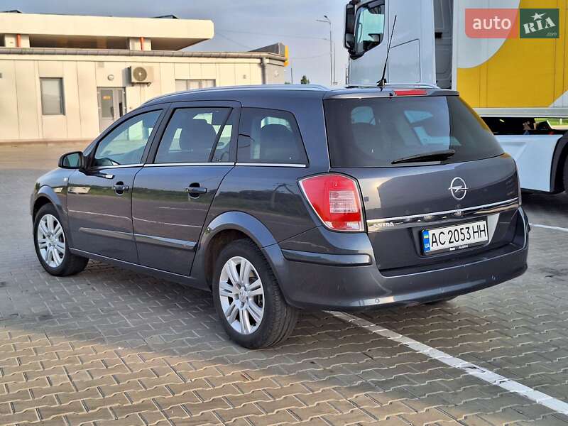 Универсал Opel Astra 2009 в Локачах фото 7 Универсал Opel Astra 2009 в Локачах