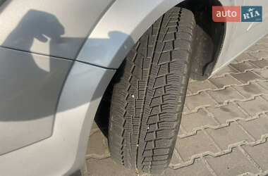 Хэтчбек Opel Astra 2005 в 