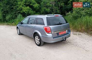 Универсал Opel Astra 2006 в 