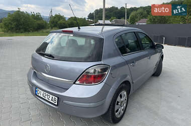 Хэтчбек Opel Astra 2009 в 