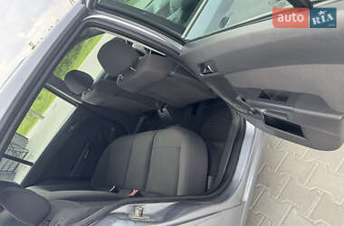 Хэтчбек Opel Astra 2009 в 