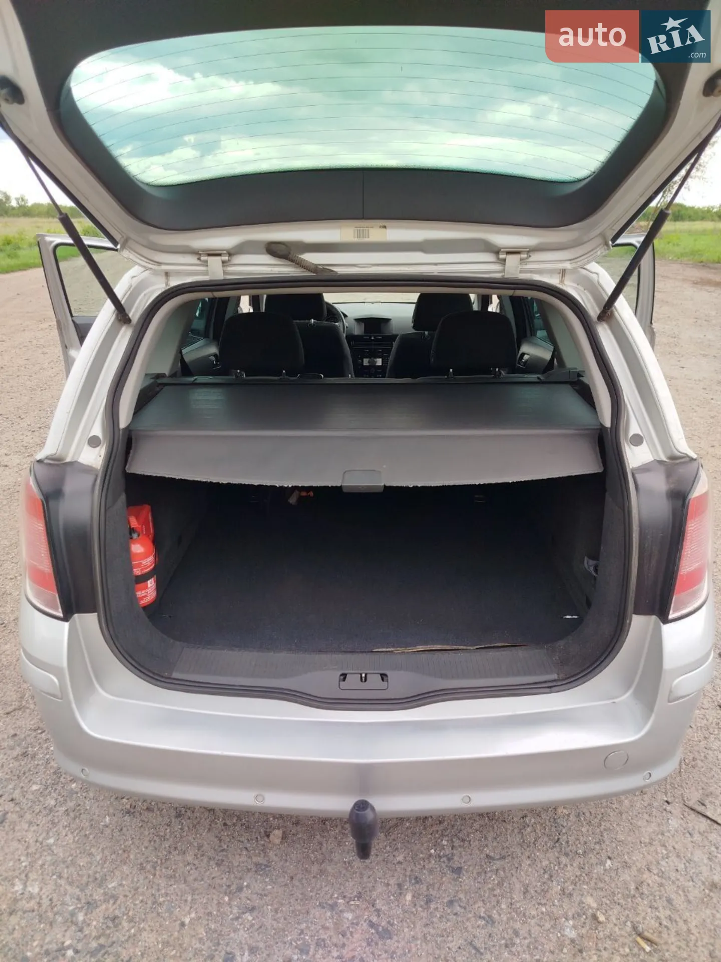 2010 Opel Astra - мініатюра 9