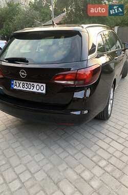Универсал Opel Astra 2021 в 