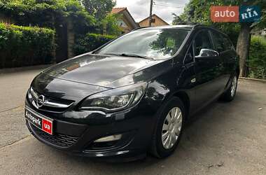 Універсал Opel Astra 2012 в Києві