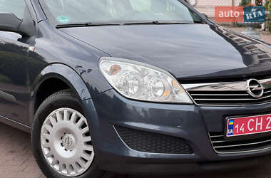 Універсал Opel Astra 2009 в 