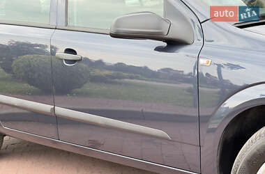 Універсал Opel Astra 2009 в 
