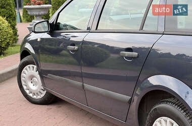 Універсал Opel Astra 2009 в 