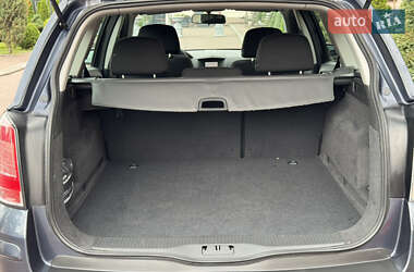 Універсал Opel Astra 2009 в 