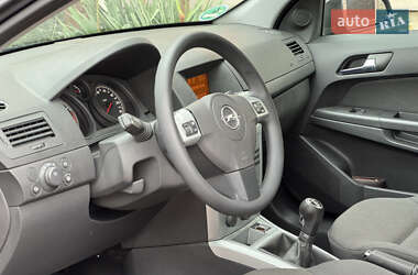 Універсал Opel Astra 2009 в 