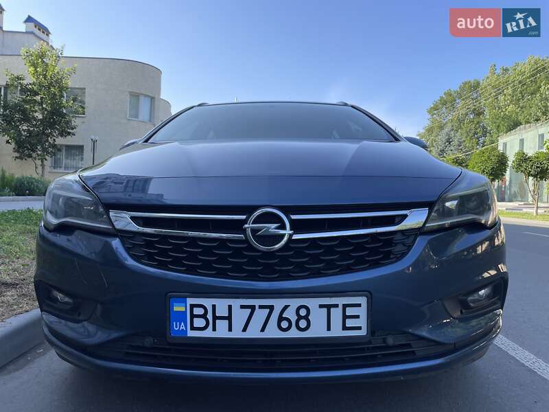Универсал Opel Astra 2016 в Ананьеве фото 2 Универсал Opel Astra 2016 в Ананьеве