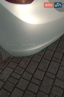 Хэтчбек Opel Astra 2010 в 