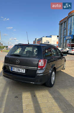 Универсал Opel Astra 2009 в 
