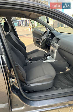 Универсал Opel Astra 2009 в 